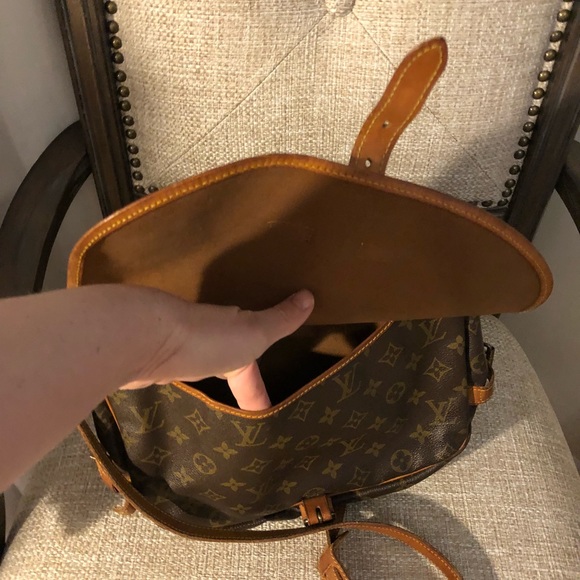 Are Japan Lv Bags Authentic IUCN Water